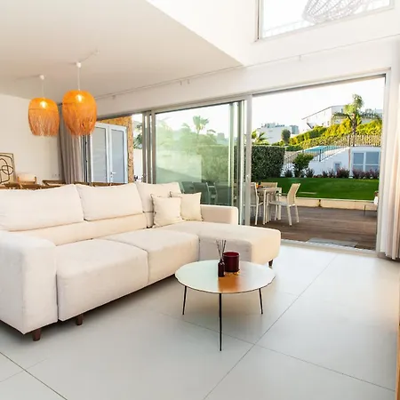 Villa Harmony 13r By Ici *